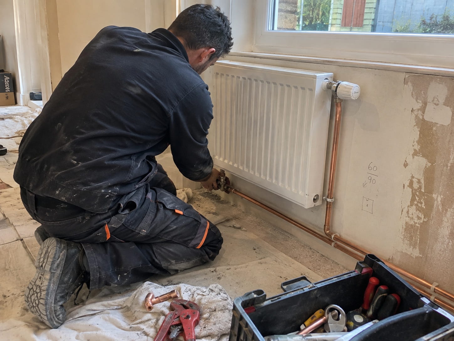 Installation d’un radiateur de chauffage à Sainte-Eulalie – raccordement et mise en place